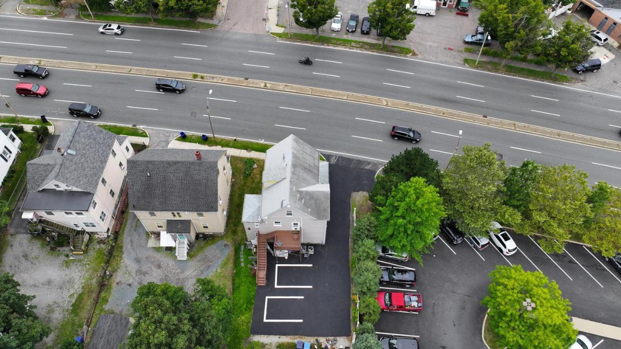 Apartment 988 - 4br - Cozy Getaway Near Common